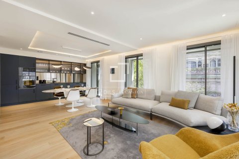 Dzīvoklis Barcelona, Spānijā 3 istabas, 147 m2 Nr. 150762