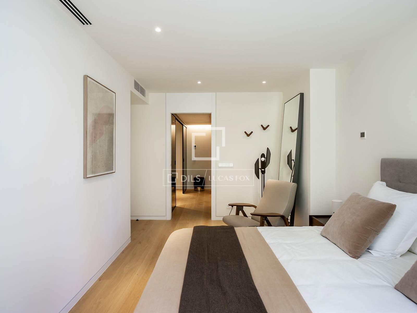 Huoneisto Barcelona, Espanja 3 makuuhuonetta, 147 m2 No. 150762