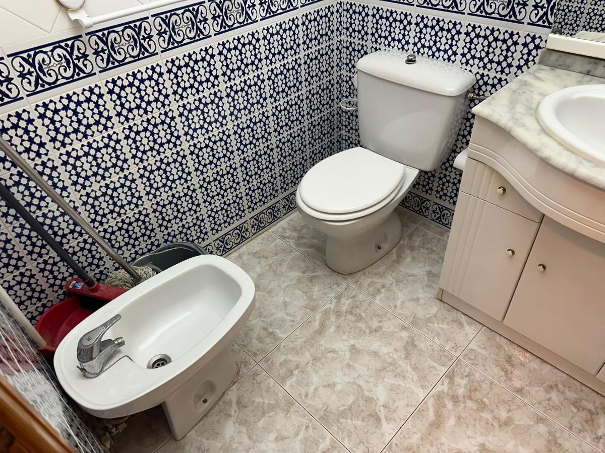 Bungalow en Guardamar del Segura, Alicante, España 4 dormitorios, 105 m2 No. 101081