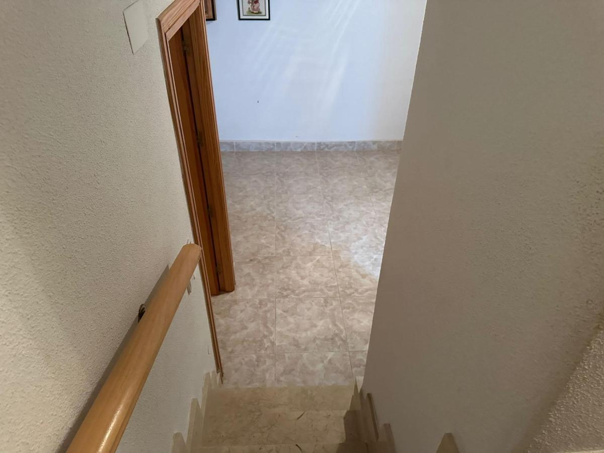 Bungalow en Guardamar del Segura, Alicante, España 4 dormitorios, 105 m2 No. 101081