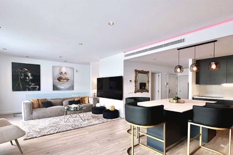 Apartamento en Mallorca, España 3 dormitorios, 206 m2 No. 148802