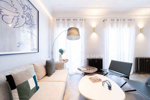 Apartament w Madrid, Hiszpania 2 sypialnie, 89 mkw. nr 178613
