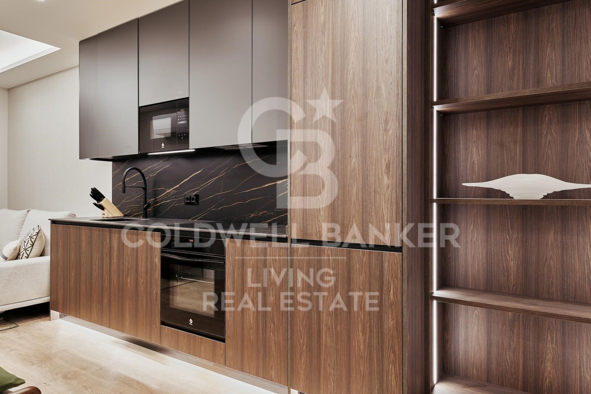 Apartment in Madrid, Spain 2 bedrooms, 71 sq.m. No. 178614
