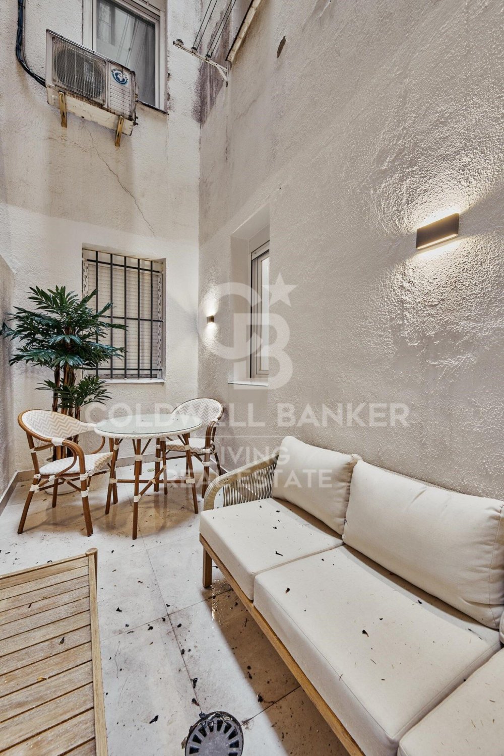 Apartment in Madrid, Spain 2 bedrooms, 71 sq.m. No. 178614