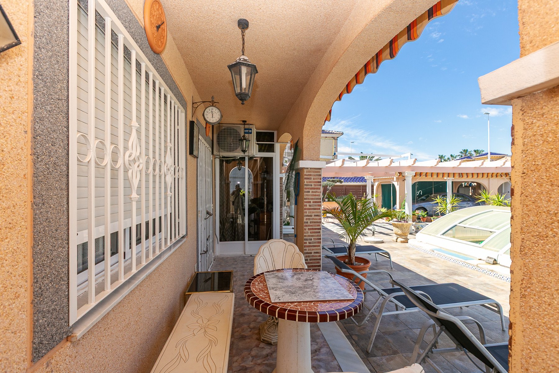 Villa à La Zenia, Alicante, Espagne 4 chambres, 158 m2 No. 189538