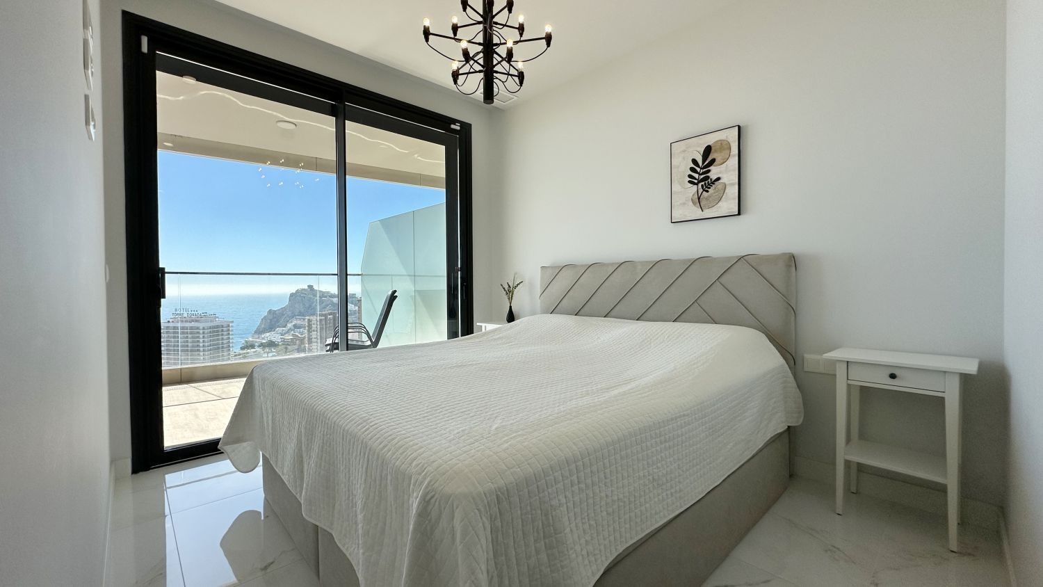 Wohnung in Benidorm, Alicante, Spanien 2 Schlafzimmer, 80 m2 Nr. 196104