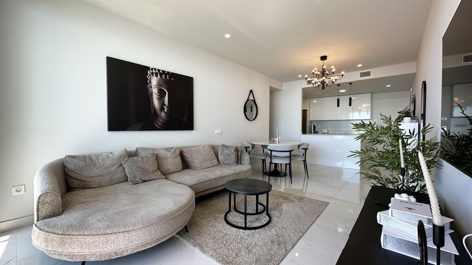 Wohnung in Benidorm, Alicante, Spanien 2 Schlafzimmer, 80 m2 Nr. 196104