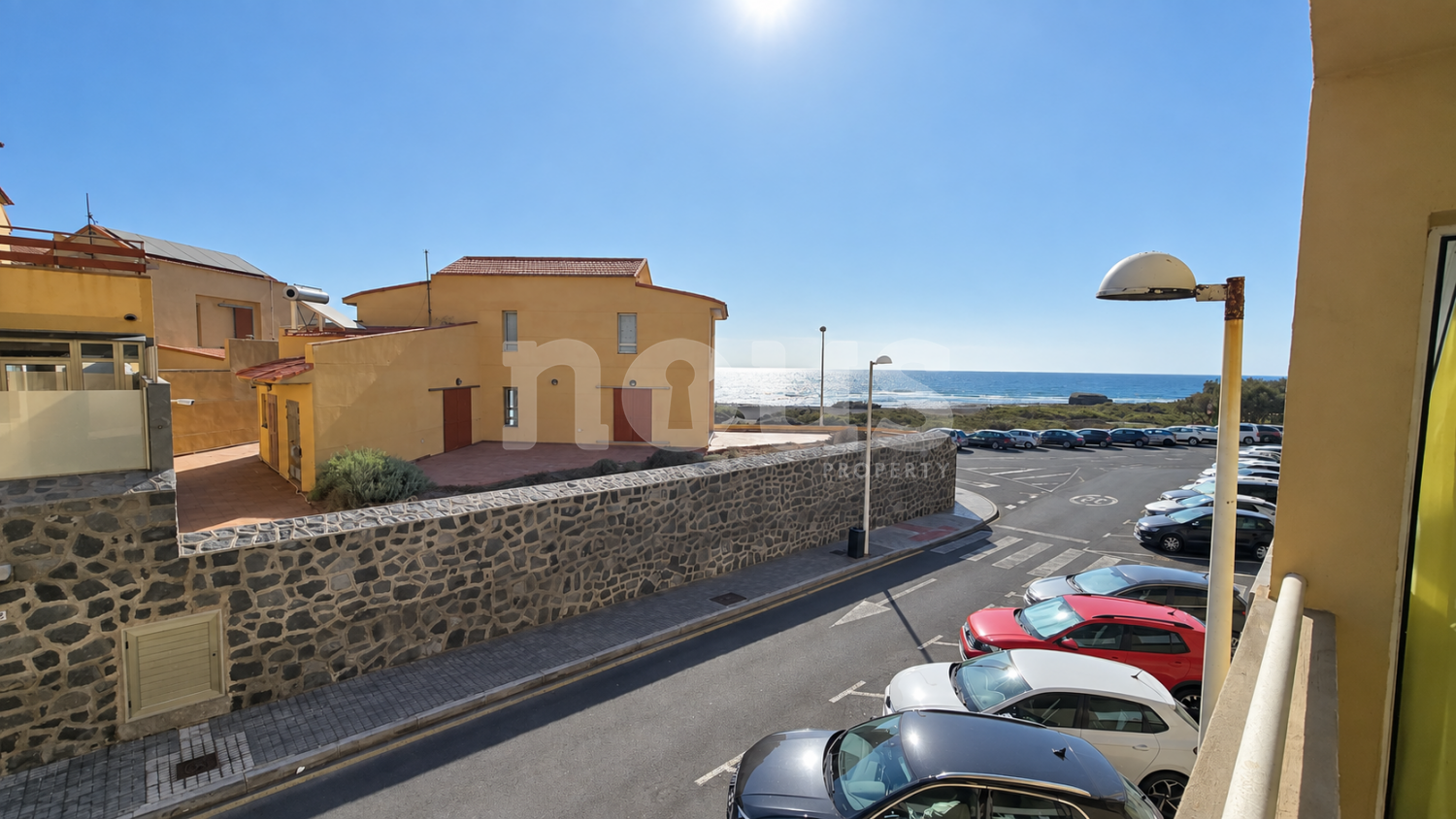 Apartamento en El Médano, Tenerife, España 3 dormitorios, 95 m2 No. 196083