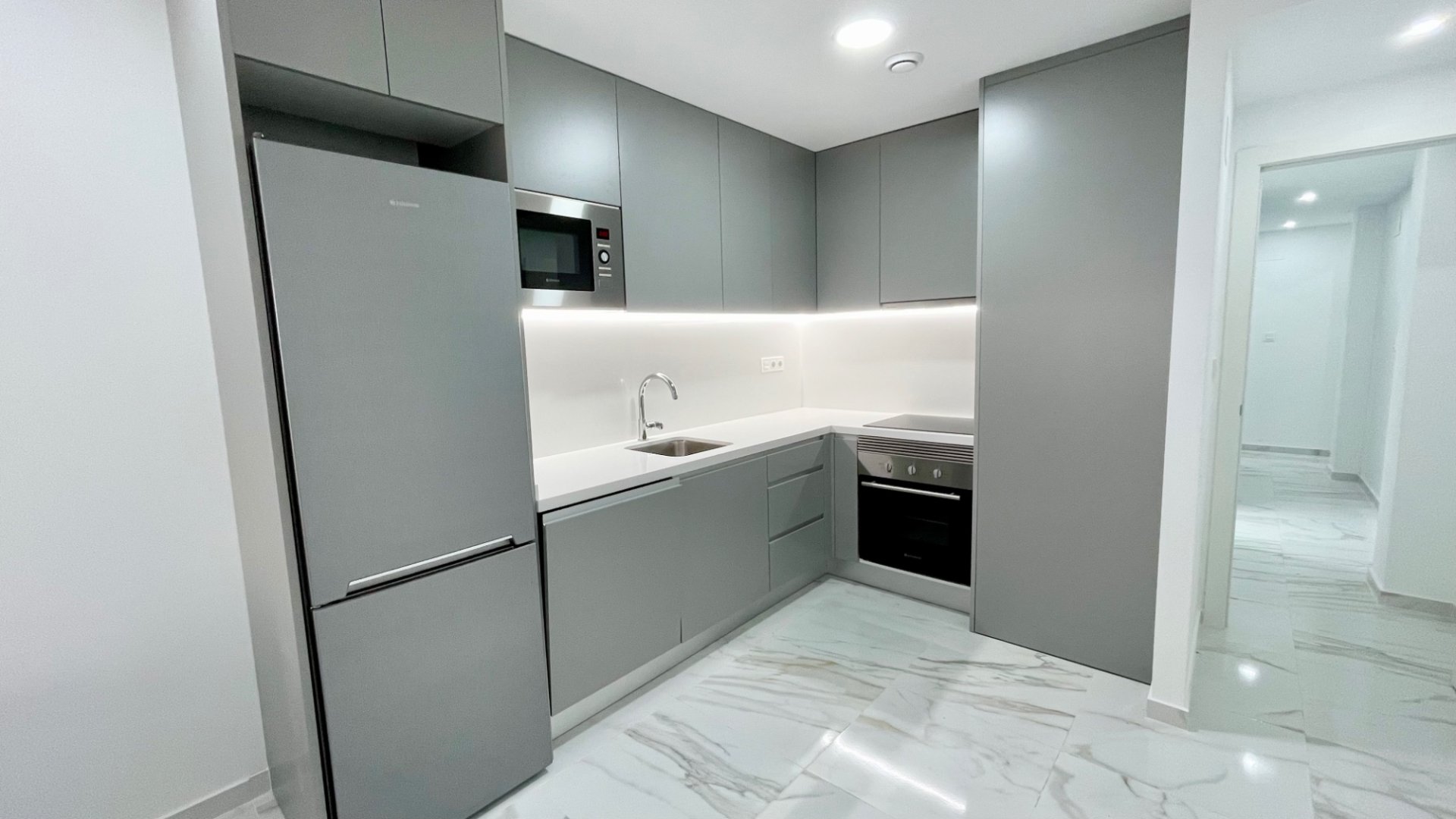 Dzīvoklis Torrevieja, Alicante, Spānijā 2 istabas, 75 m2 Nr. 143660