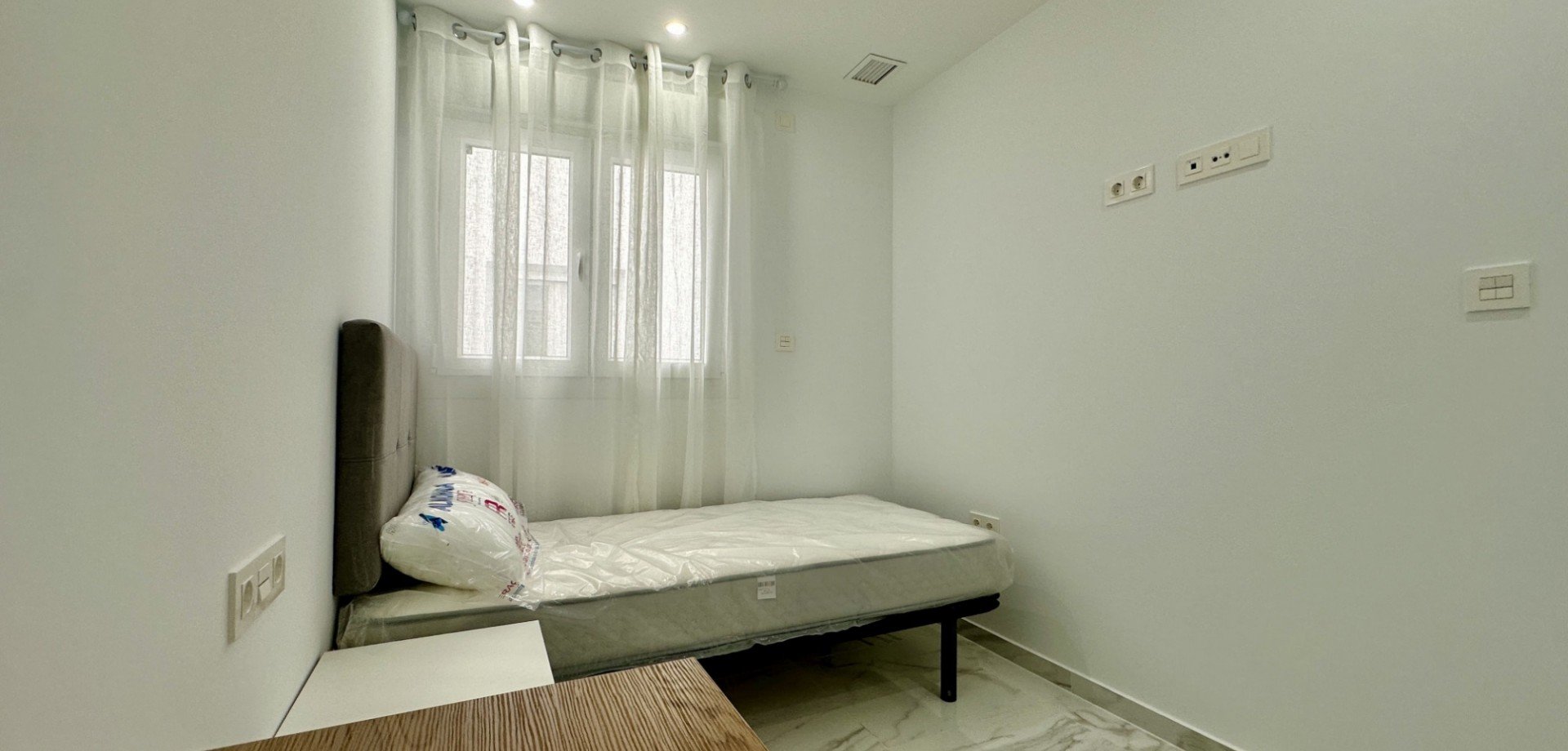 Dzīvoklis Torrevieja, Alicante, Spānijā 2 istabas, 75 m2 Nr. 143661