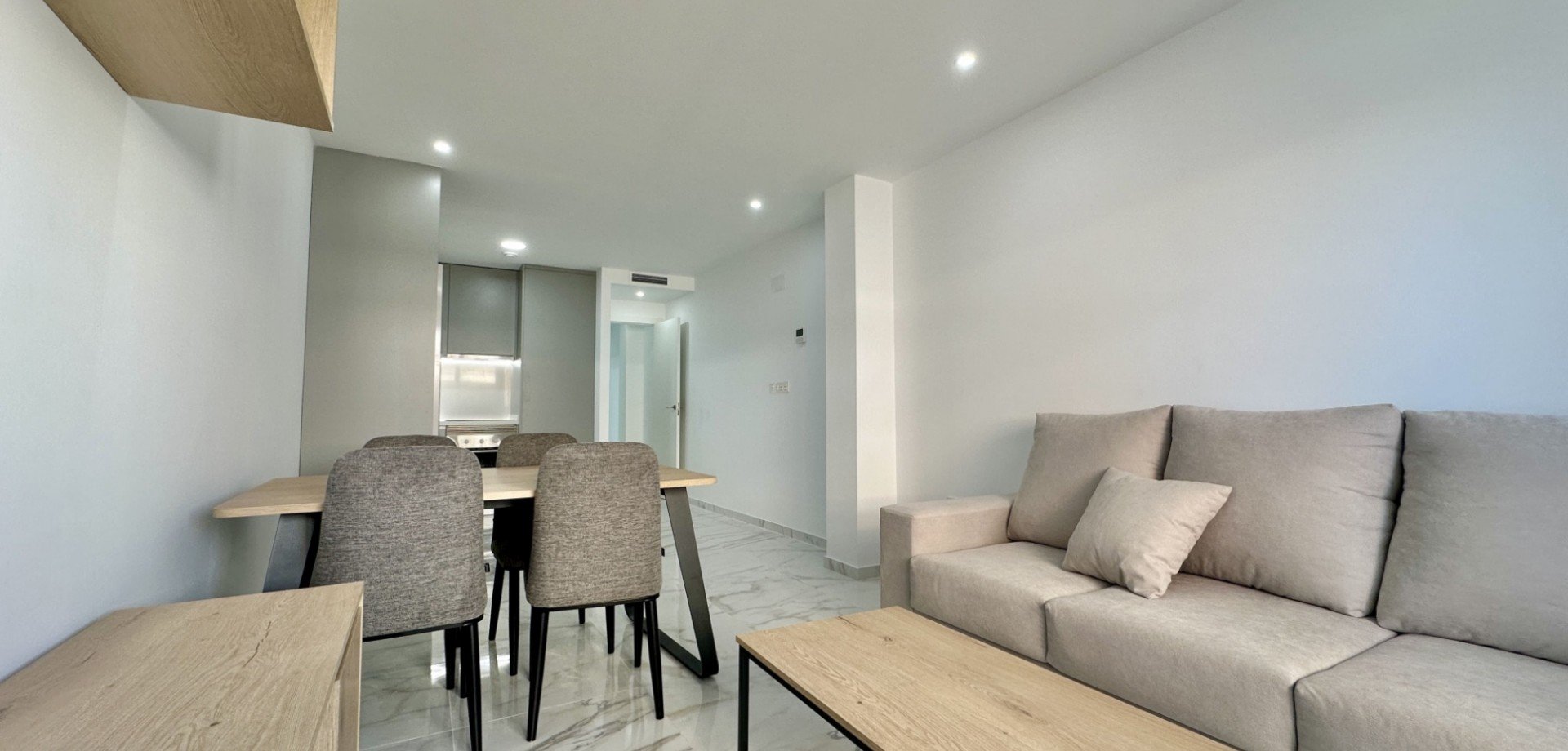 Dzīvoklis Torrevieja, Alicante, Spānijā 2 istabas, 75 m2 Nr. 143661