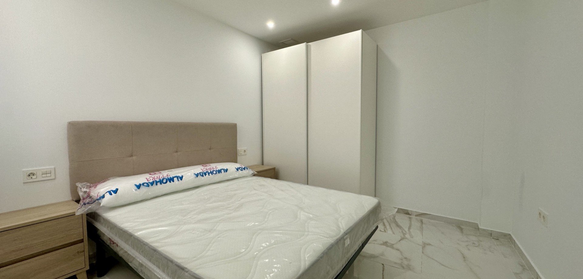 Dzīvoklis Torrevieja, Alicante, Spānijā 2 istabas, 75 m2 Nr. 143661