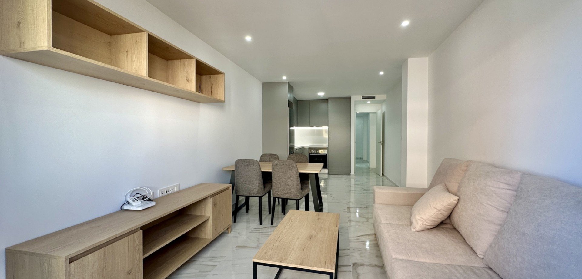 Dzīvoklis Torrevieja, Alicante, Spānijā 2 istabas, 75 m2 Nr. 143661
