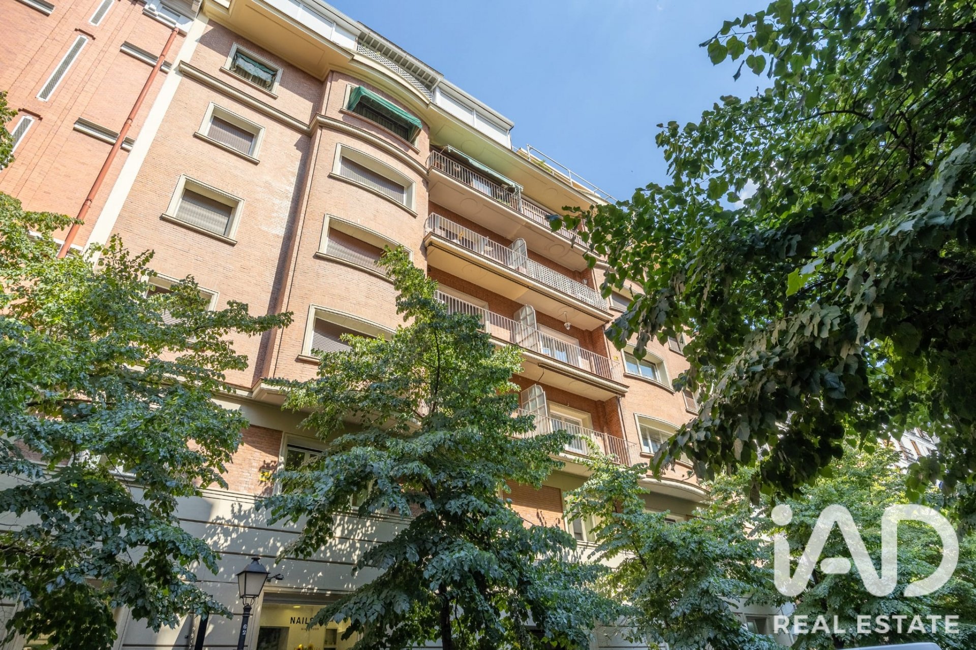 Apartamento en Madrid, España 3 dormitorios, 161 m2 No. 196552