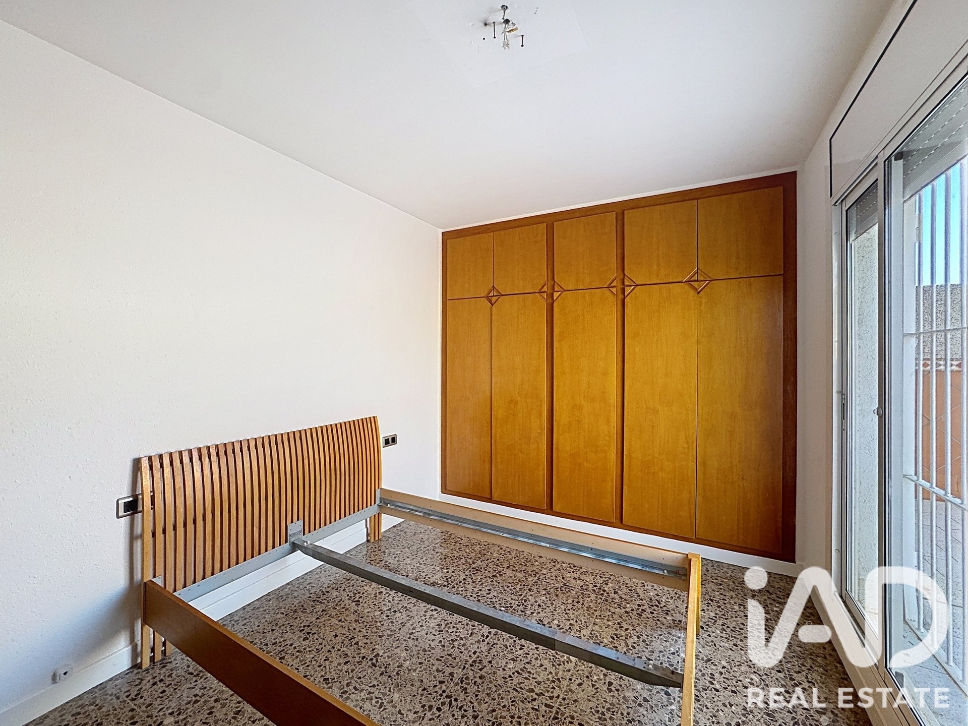 Ático en Vilanova i la Geltrú, Barcelona, España 4 dormitorios, 99 m2 No. 196547