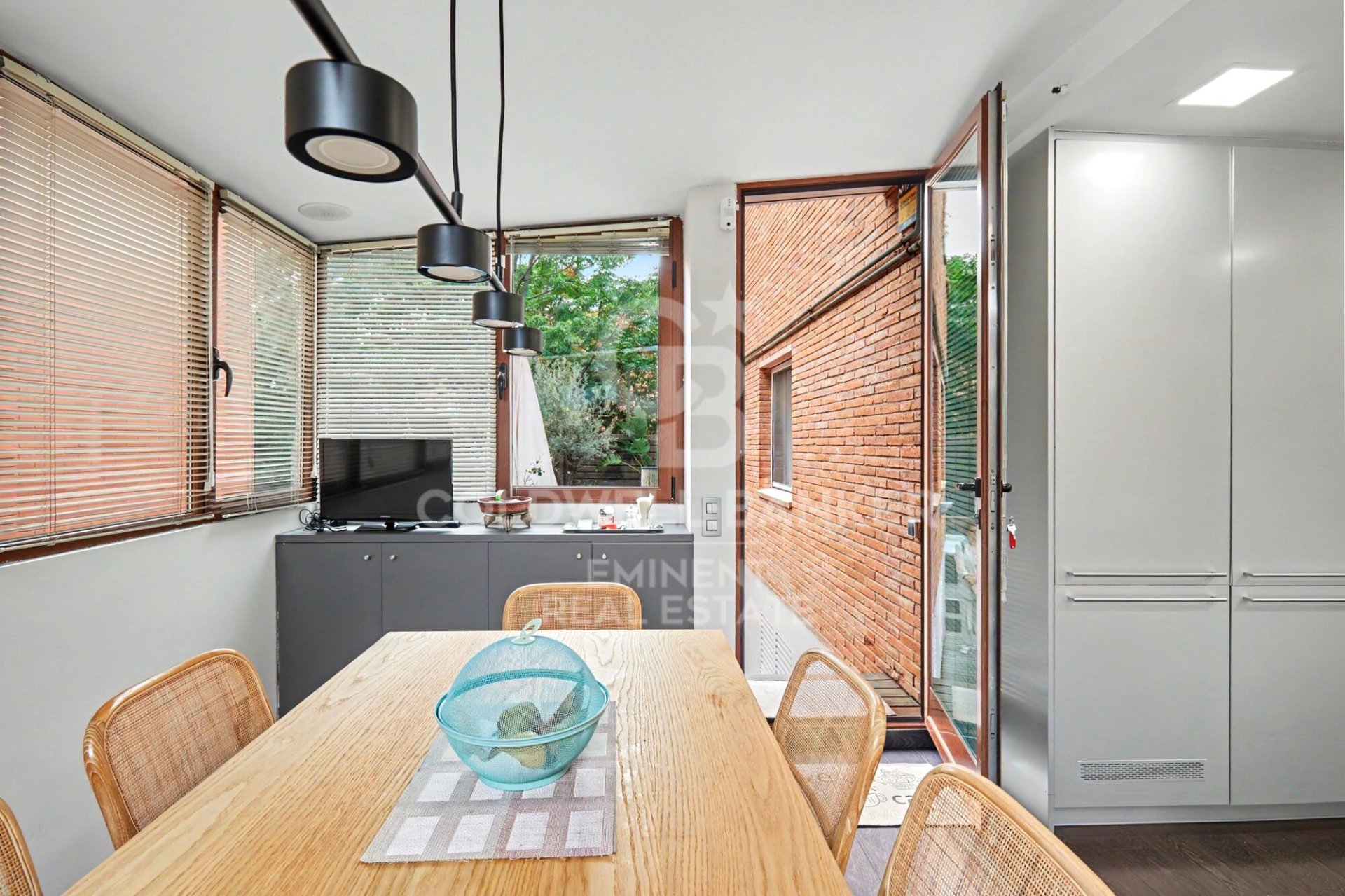 Apartment à Esplugues de Llobregat, Barcelona, Espagne No. 178501
