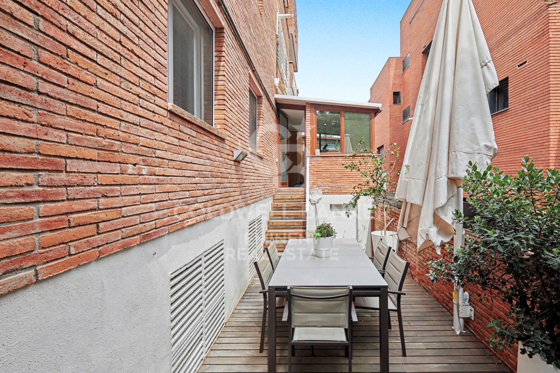 Apartment à Esplugues de Llobregat, Barcelona, Espagne No. 178501