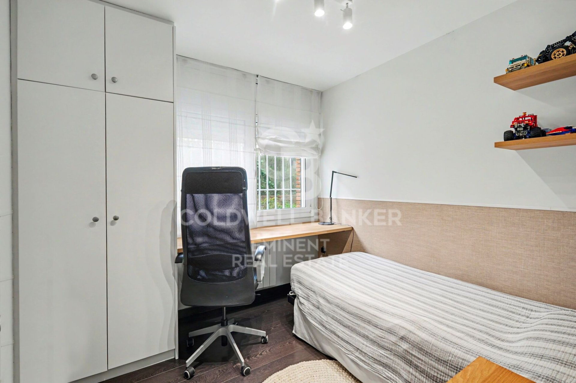 Apartment à Esplugues de Llobregat, Barcelona, Espagne No. 178501