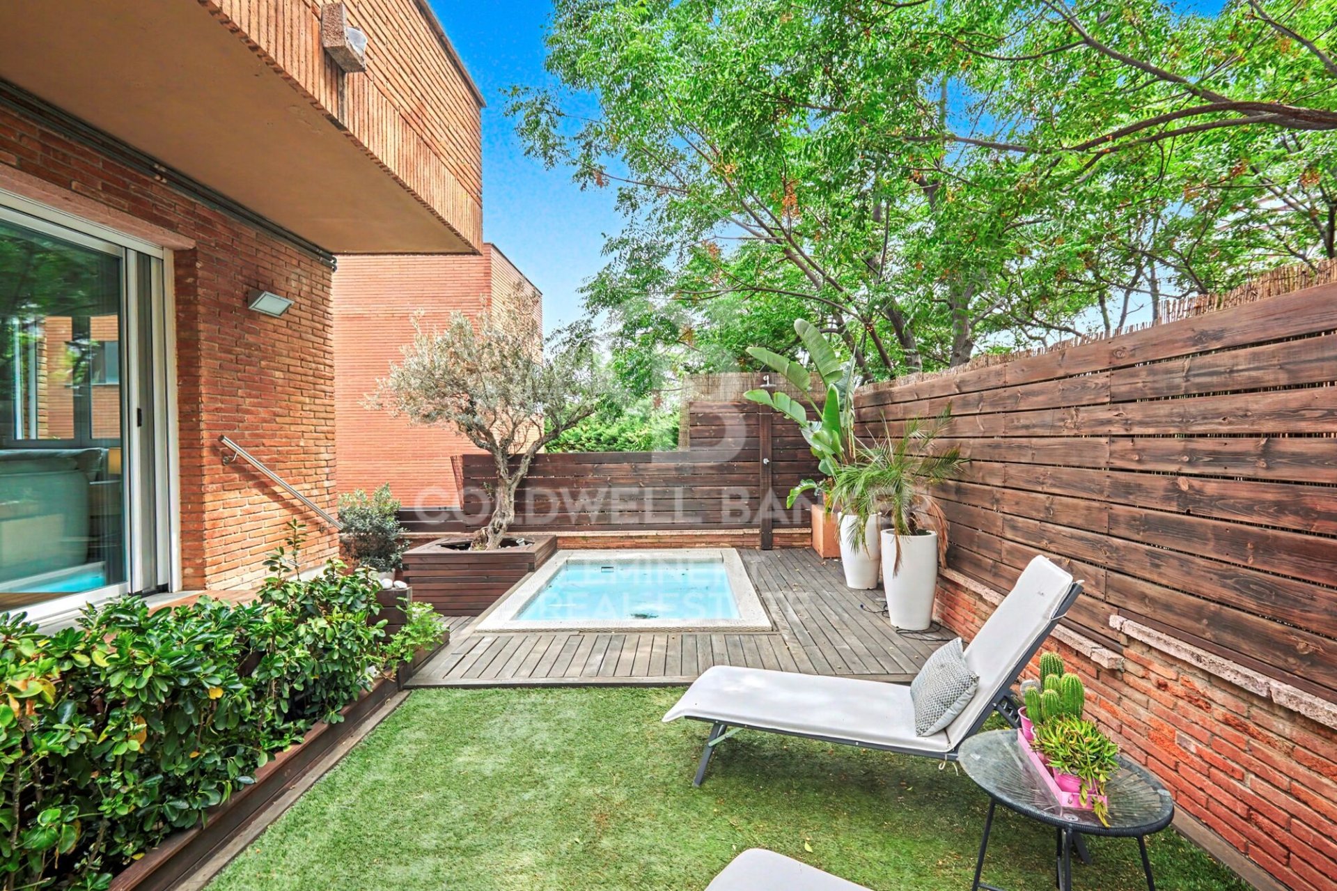 Apartment à Esplugues de Llobregat, Barcelona, Espagne No. 178501