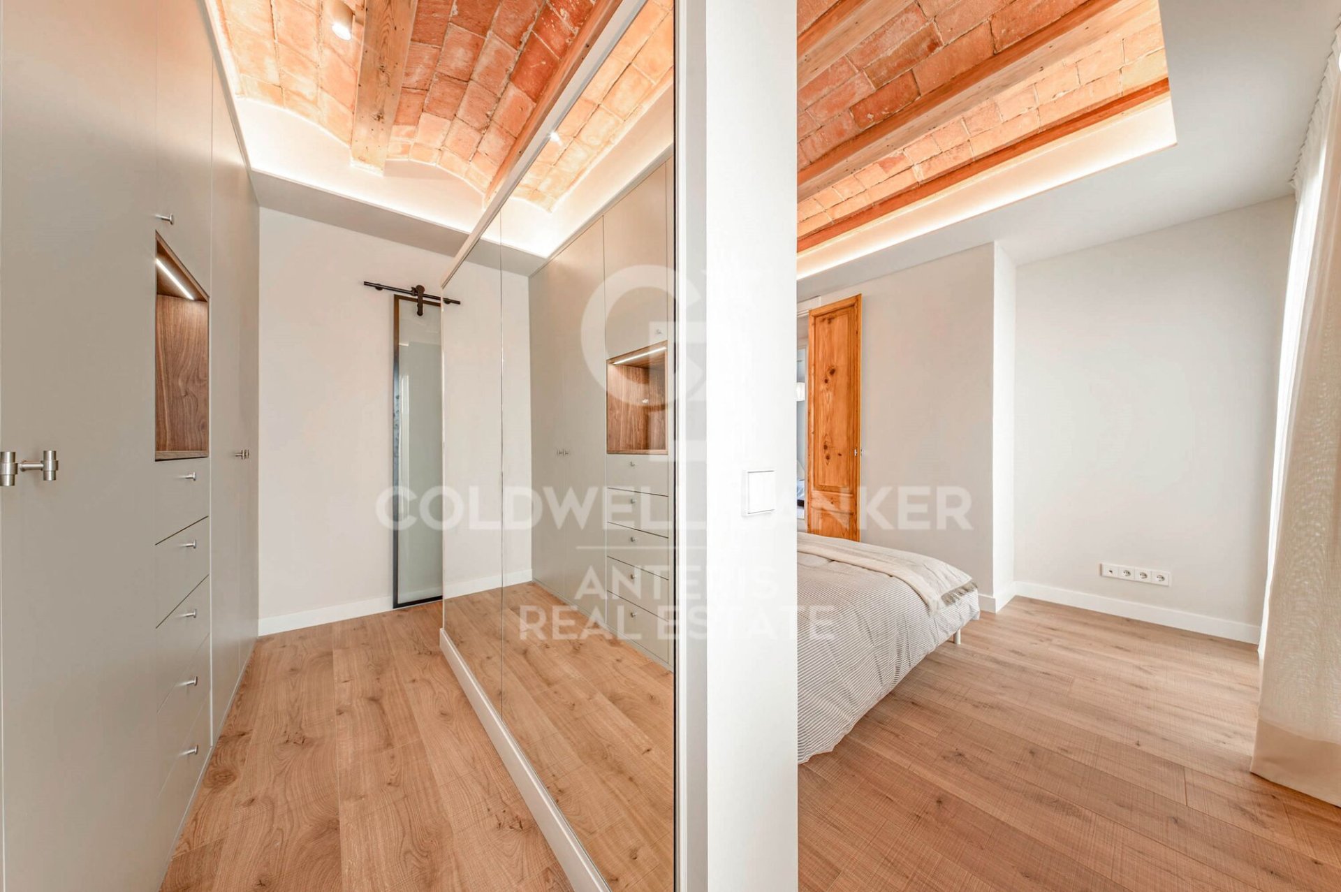 Wohnung in Barcelona, Spanien 3 Schlafzimmer, 138 m2 Nr. 178497
