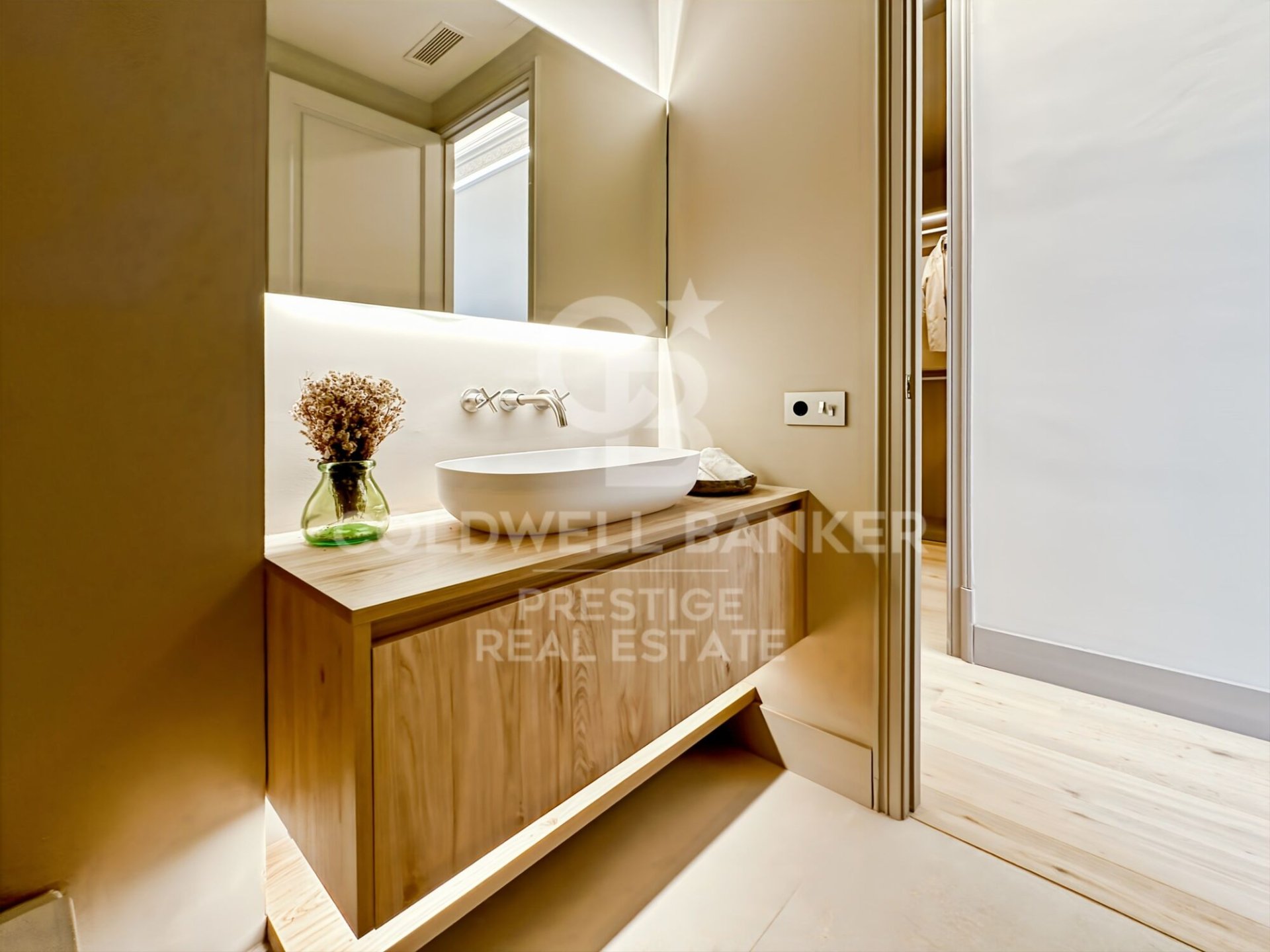 Wohnung in Barcelona, Spanien 2 Schlafzimmer, 109 m2 Nr. 178496