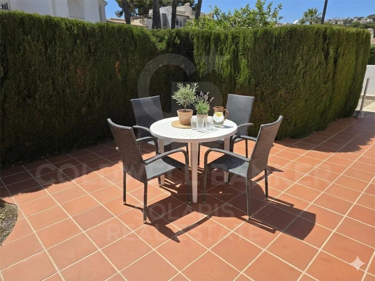 Kaupunkipientalo Moraira, Alicante, Espanja 2 makuuhuonetta, 86 m2 No. 178495