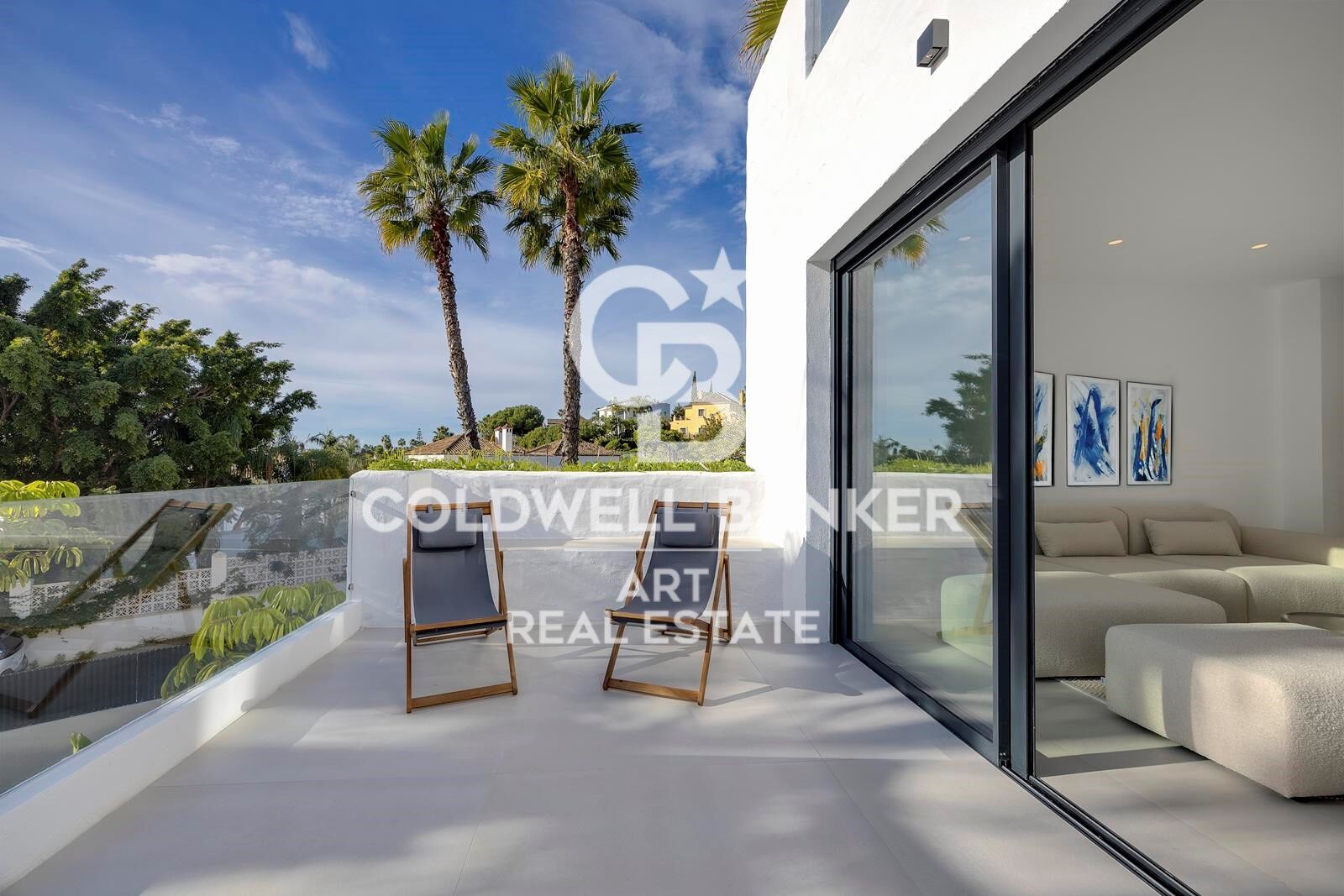 Hus i Estepona, Malaga, Spanien 4 sovrum, 306 kvm. Nr. 159264