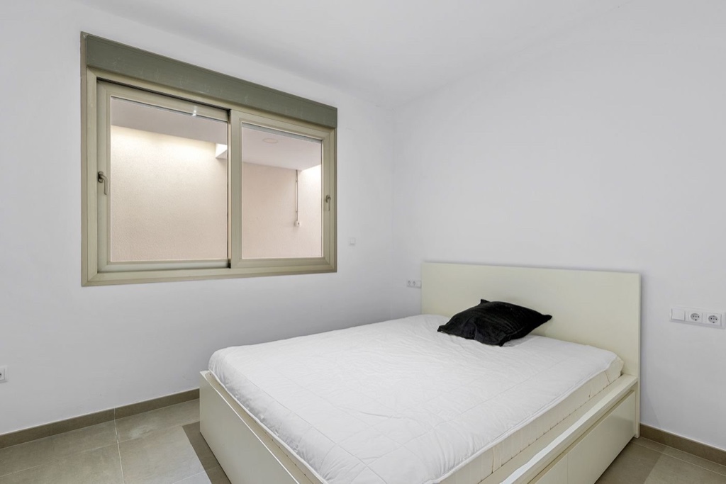 Villa in Alicante, Spain 6 bedrooms, 197 sq.m. No. 145300