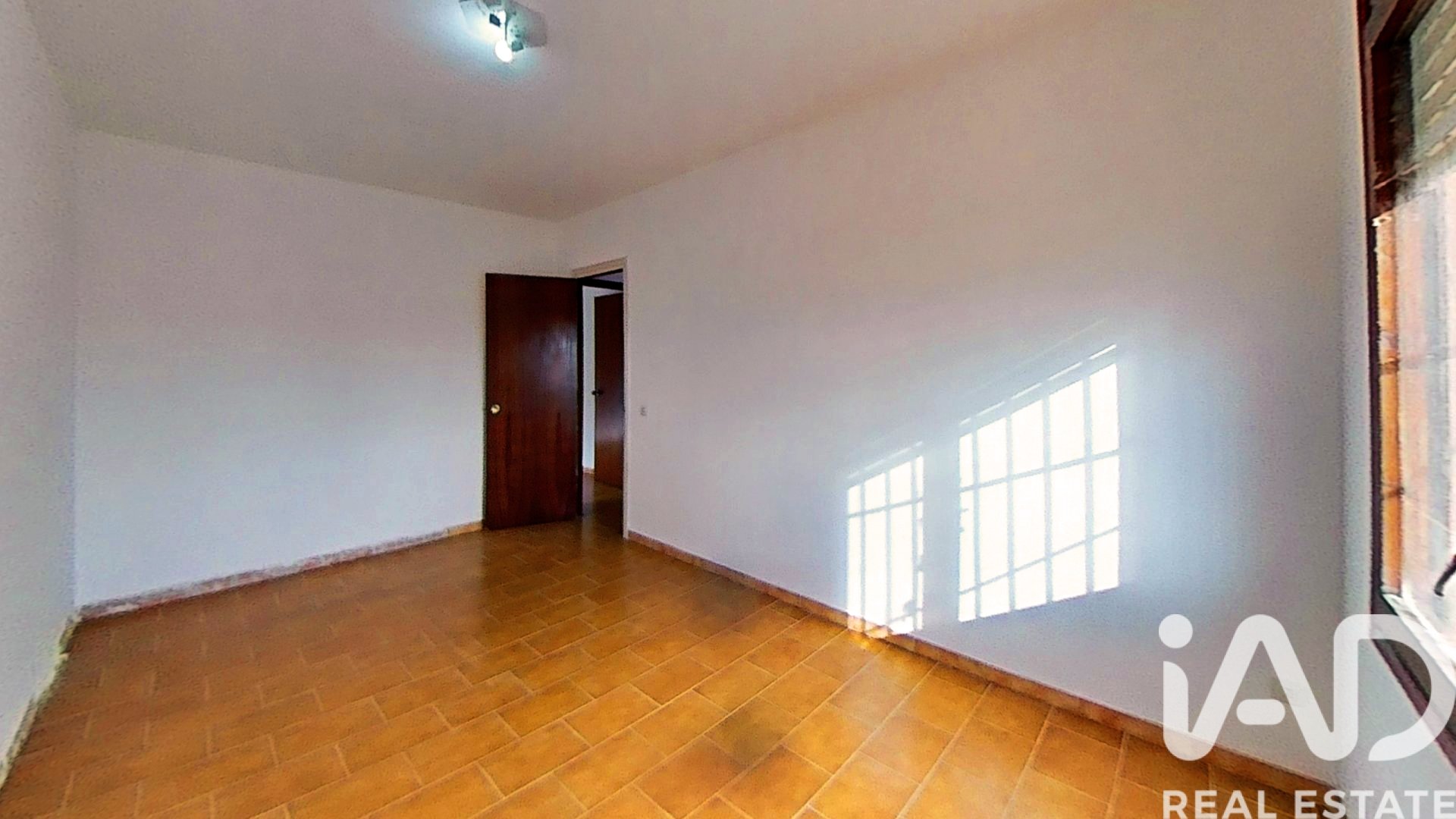 Māja Valls, Tarragona, Spānijā 3 istabas, 437 m2 Nr. 152766