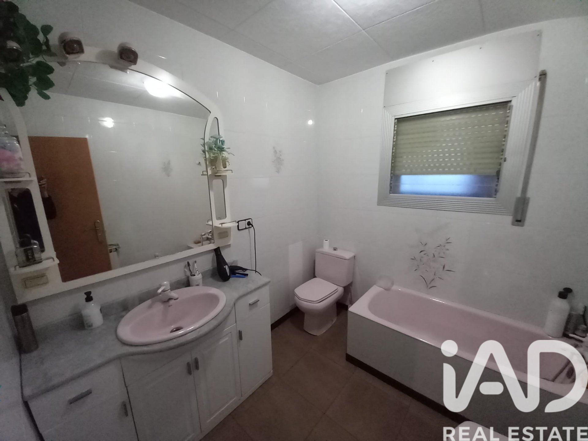 Dom w Terrassa, Barcelona, Hiszpania 8 sypialni, 512 mkw. nr 152770