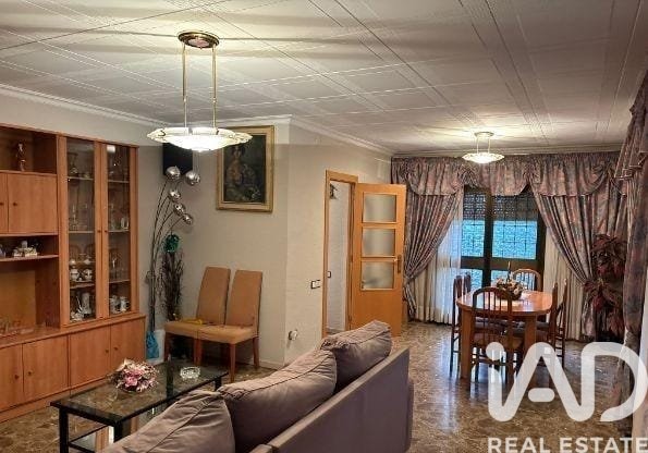 Dom w Terrassa, Barcelona, Hiszpania 8 sypialni, 512 mkw. nr 152770
