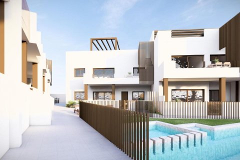Bungalow en Pilar de la Horadada, Alicante, España 3 dormitorios, 97 m2 No. 100961