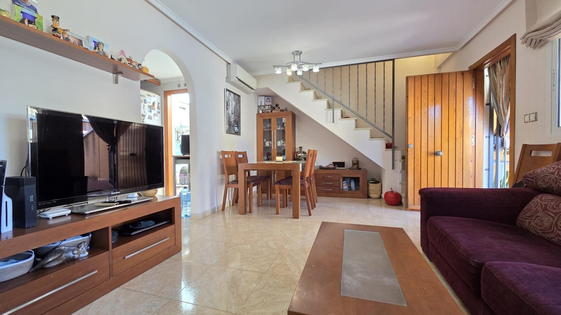 House in Torrevieja, Alicante, Spain 3 bedrooms, 120 sq.m. No. 194945