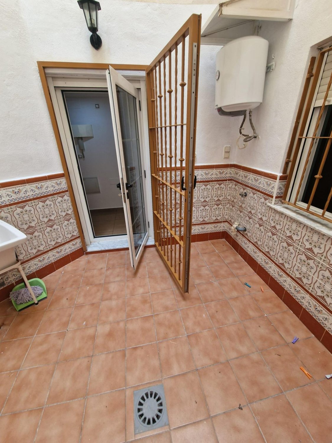 Apartamento en Torrevieja, Alicante, España 2 dormitorios, 70 m2 No. 182864