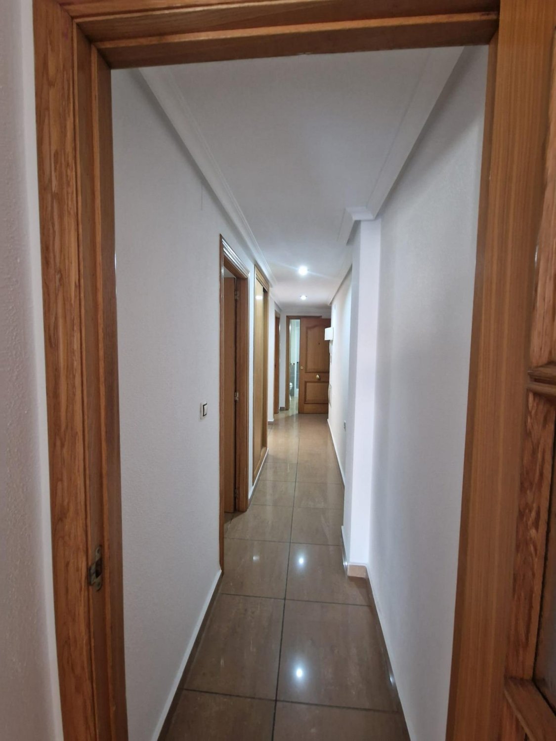 Apartamento en Torrevieja, Alicante, España 2 dormitorios, 70 m2 No. 182864