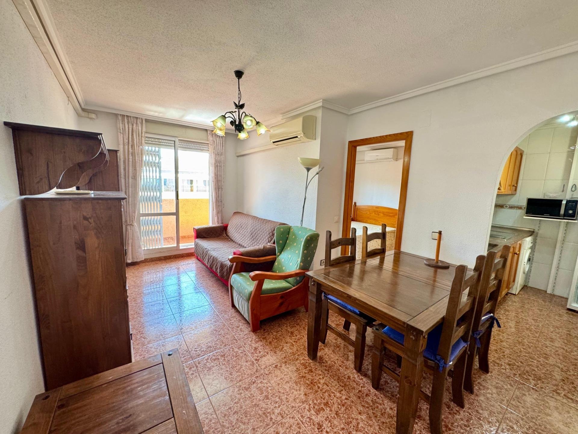 Penthouse à Torrevieja, Alicante, Espagne 2 chambres, 60 m2 No. 182863