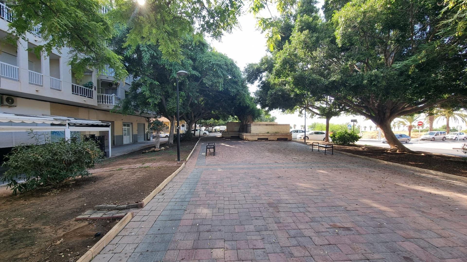 Apartamento en Torrevieja, Alicante, España 2 dormitorios, 63 m2 No. 182866