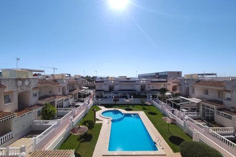 Bungalow in Torrevieja, Alicante, Spain 2 bedrooms,  No. 182865