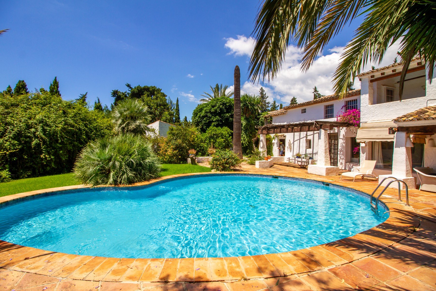 Villa i Albir, Alicante, Spanien 5 sovrum, 377 kvm. Nr. 135615