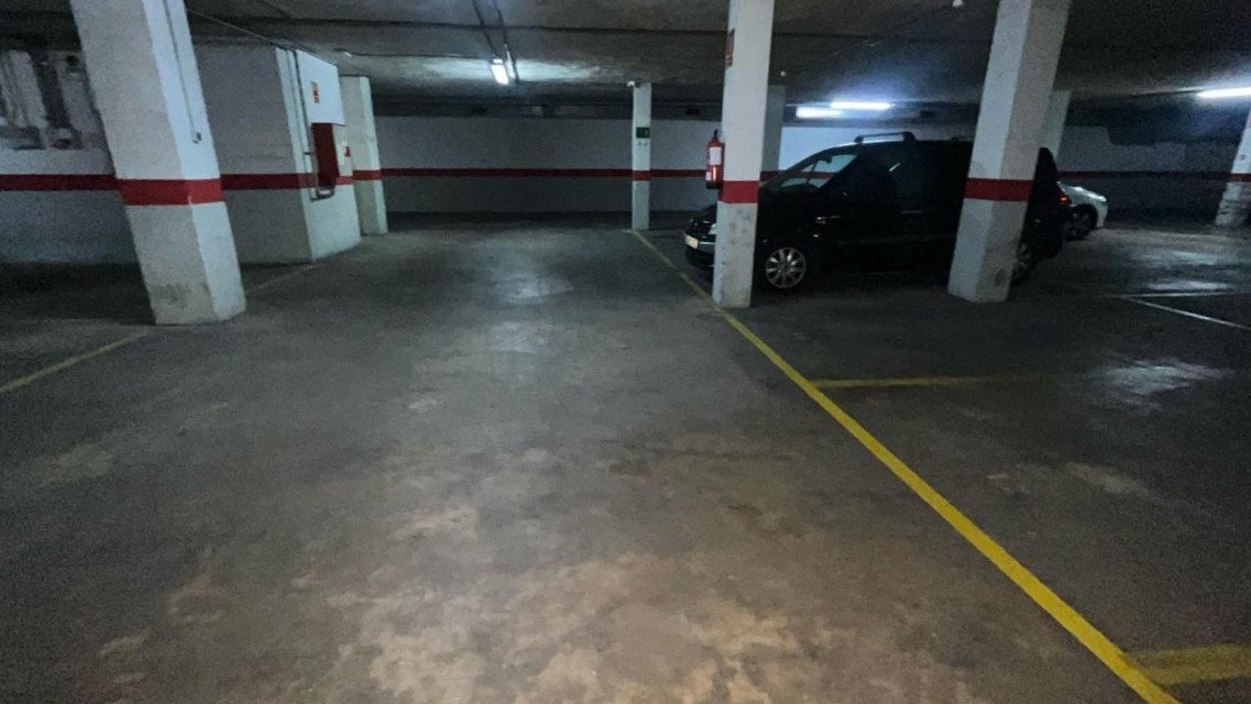 Garaje en Manresa, Barcelona, España 21 m2 No. 191285
