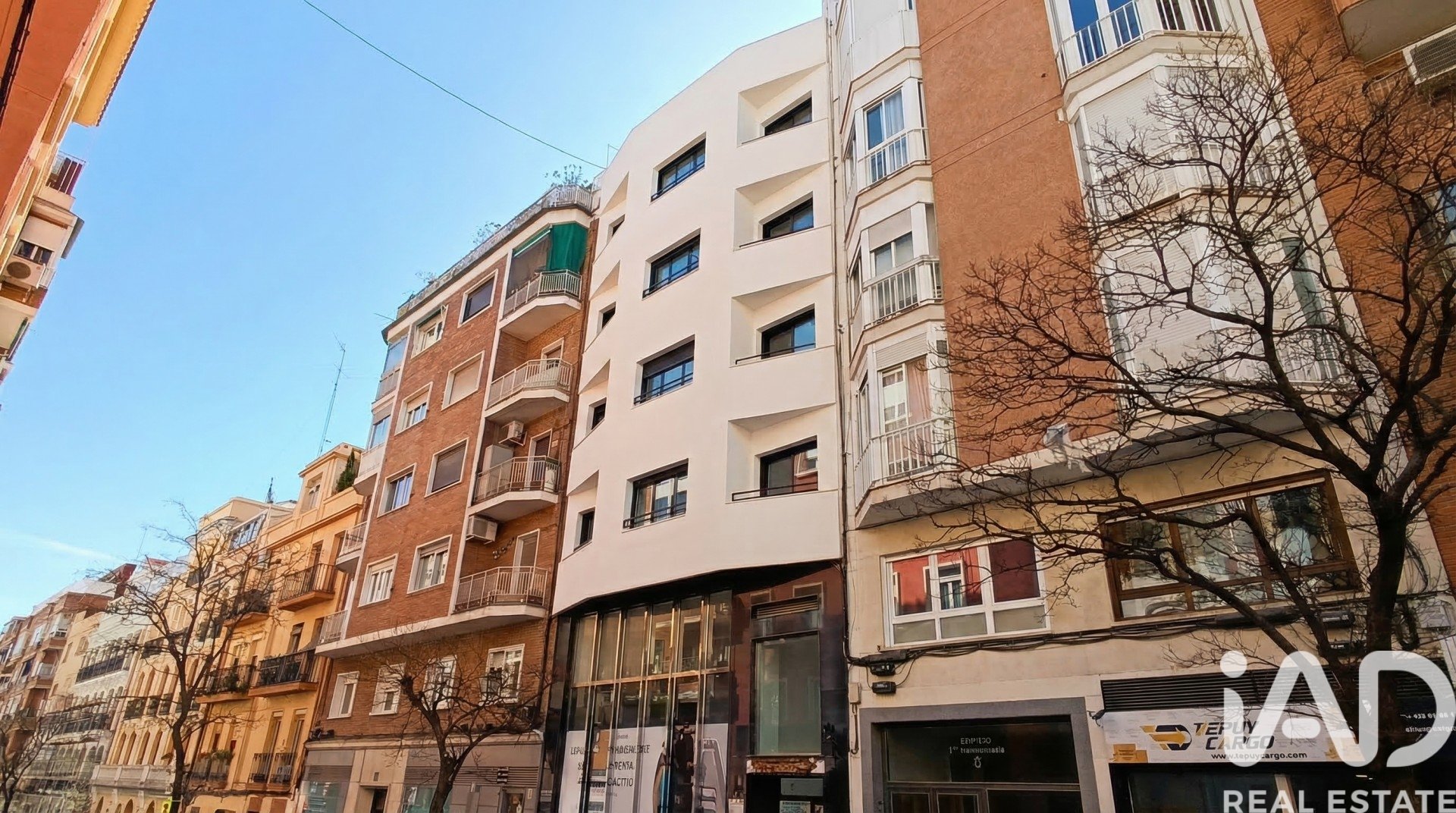 Ufficio a Madrid, Spagna 2 camere da letto, 42 mq. N° 187574