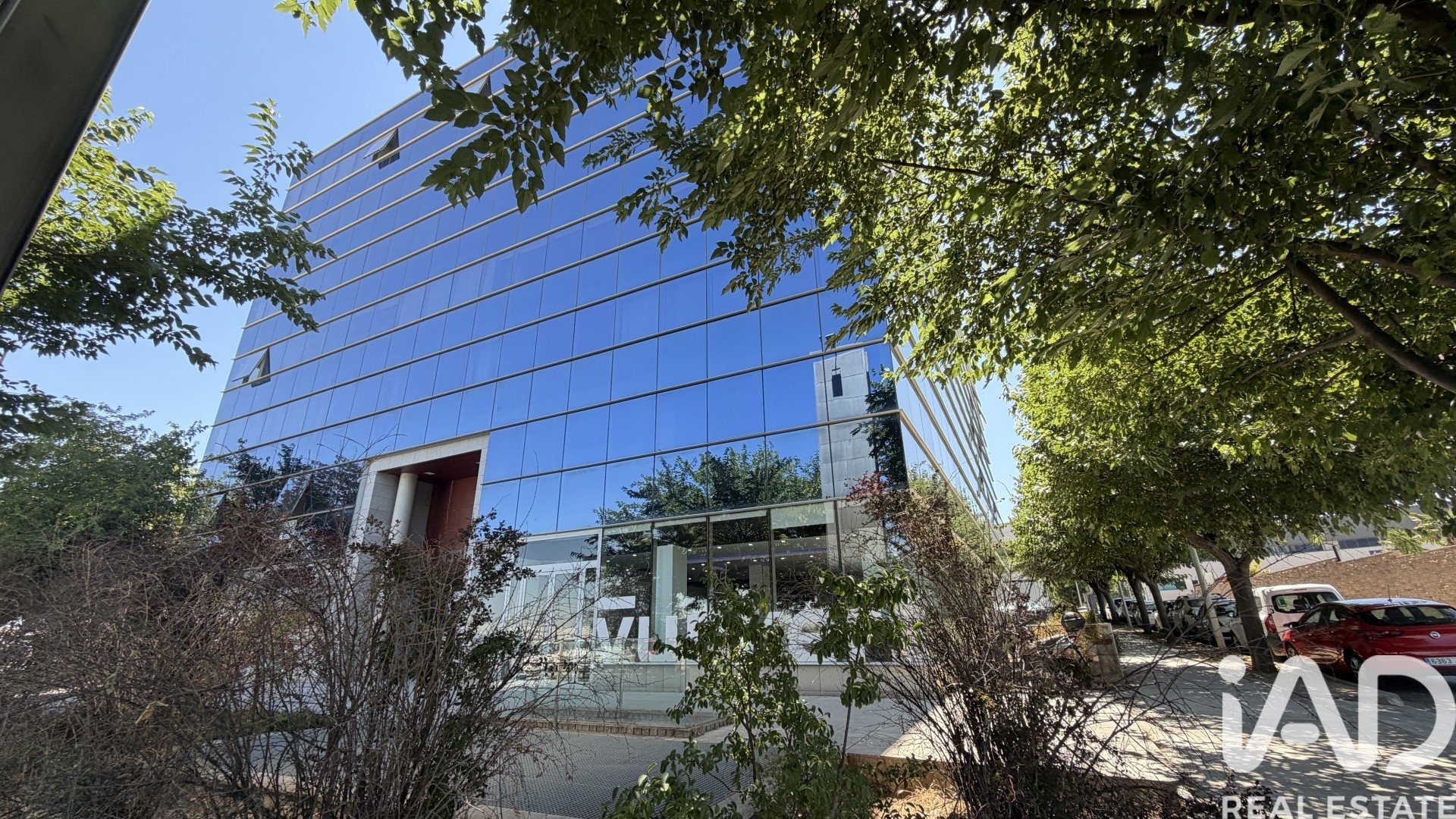 Office à Lleida, Espagne 121 m2 No. 187576