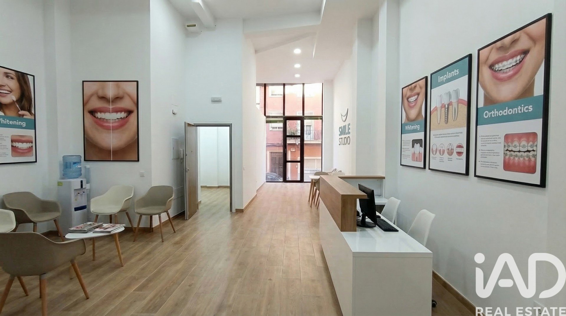 Büro in Madrid, Spanien 2 Schlafzimmer, 100 m2 Nr. 187575