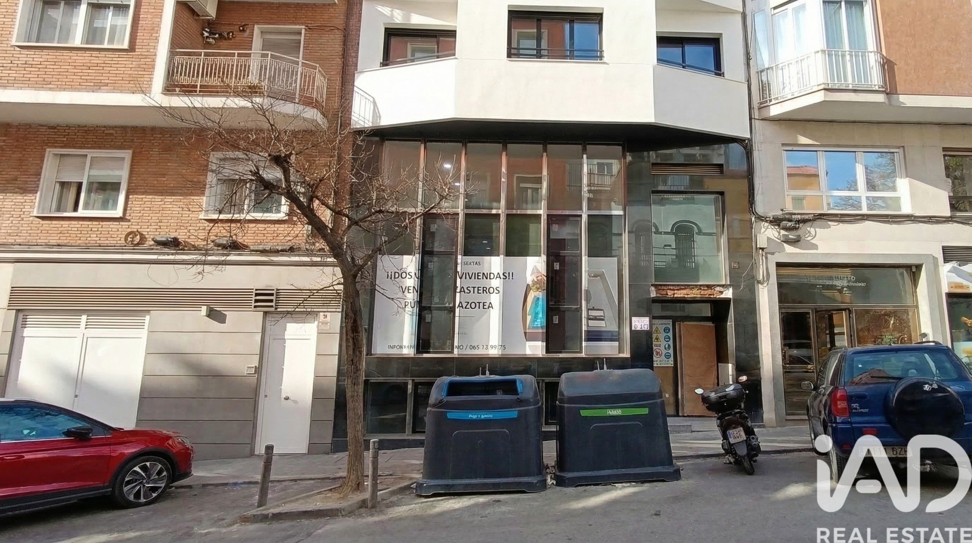 Büro in Madrid, Spanien 2 Schlafzimmer, 100 m2 Nr. 187575