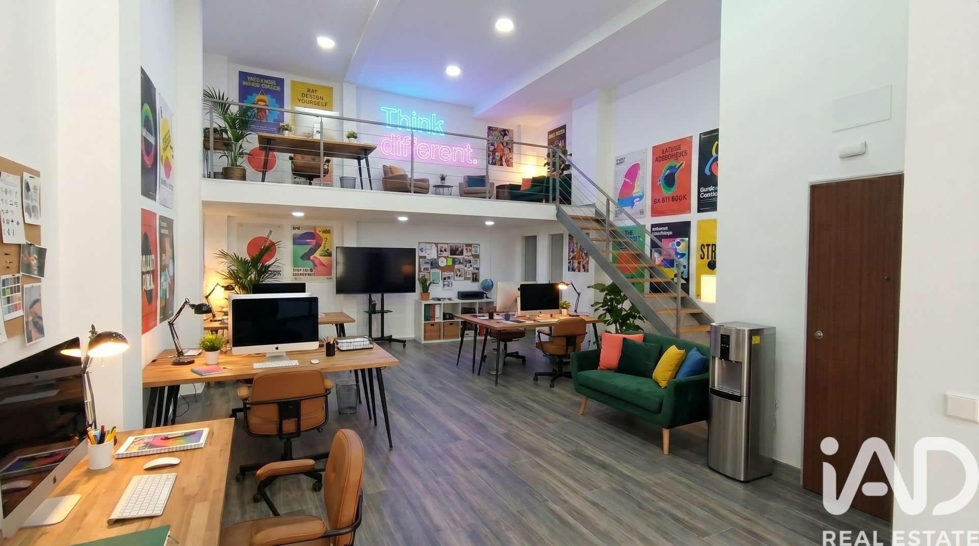 Büro in Madrid, Spanien 2 Schlafzimmer, 100 m2 Nr. 187575