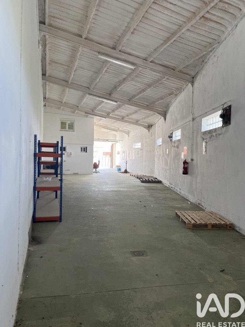 Propiedad comercial en Pobladura De Pelayo Garcia, León, España 200 m2 No. 187579