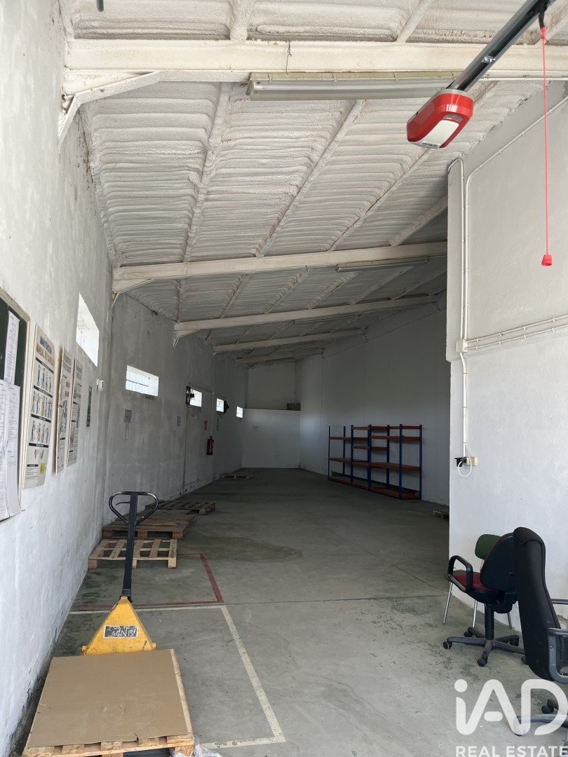 Propiedad comercial en Pobladura De Pelayo Garcia, León, España 200 m2 No. 187579