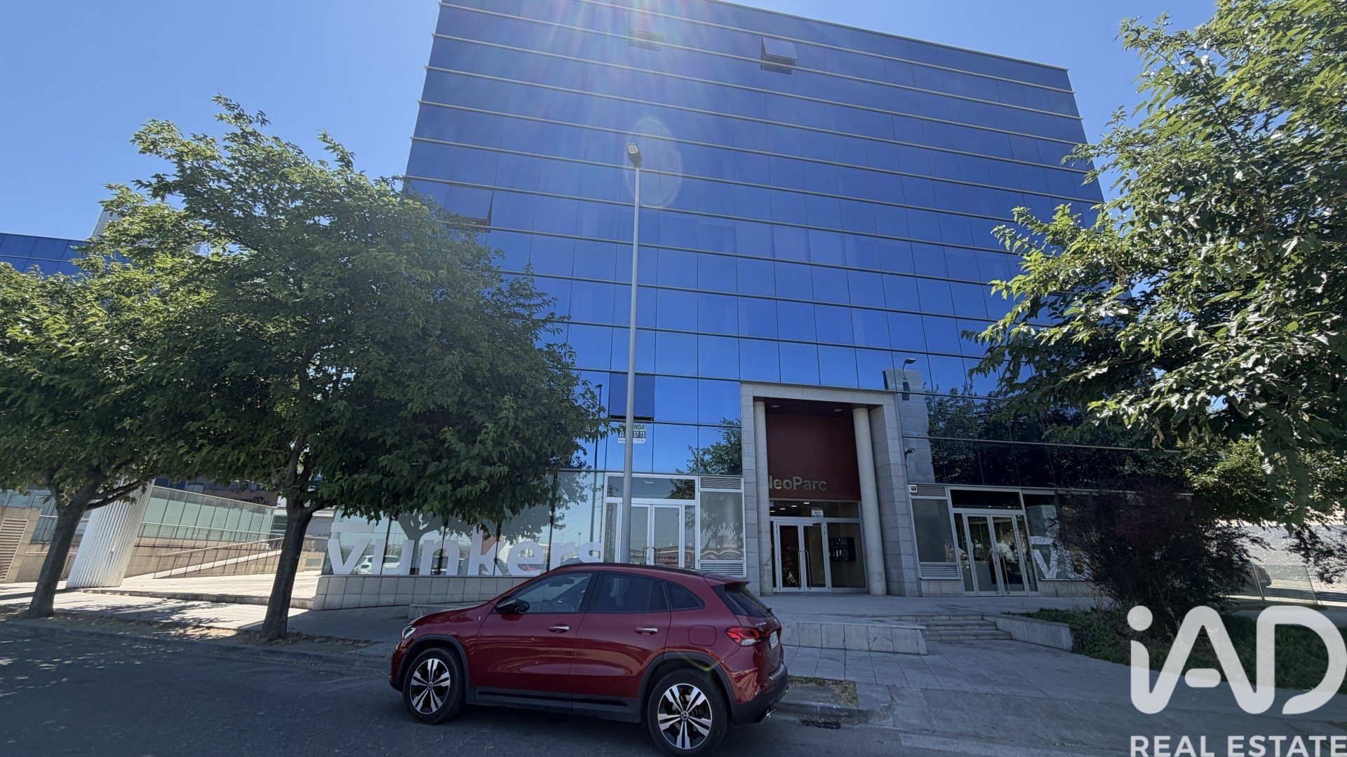 Office à Lleida, Espagne 118 m2 No. 187577