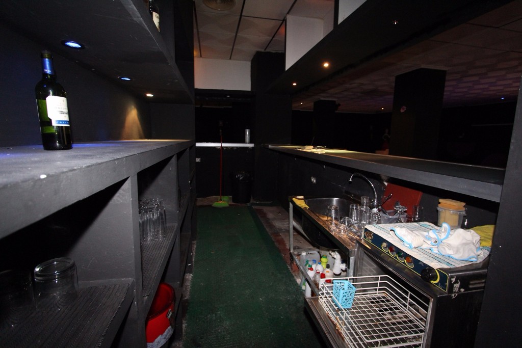 Commercial property in Guardamar del Segura, Alicante, Spain 314 sq.m. No. 80230