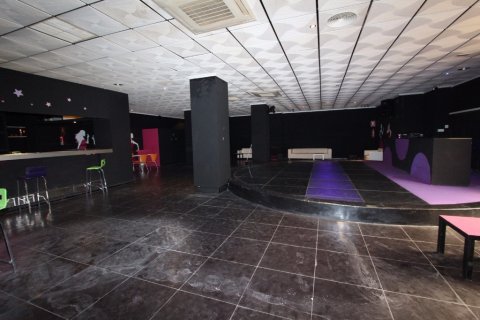 Liikekiinteistö Guardamar del Segura, Alicante, Espanja 314 m2 No. 80230